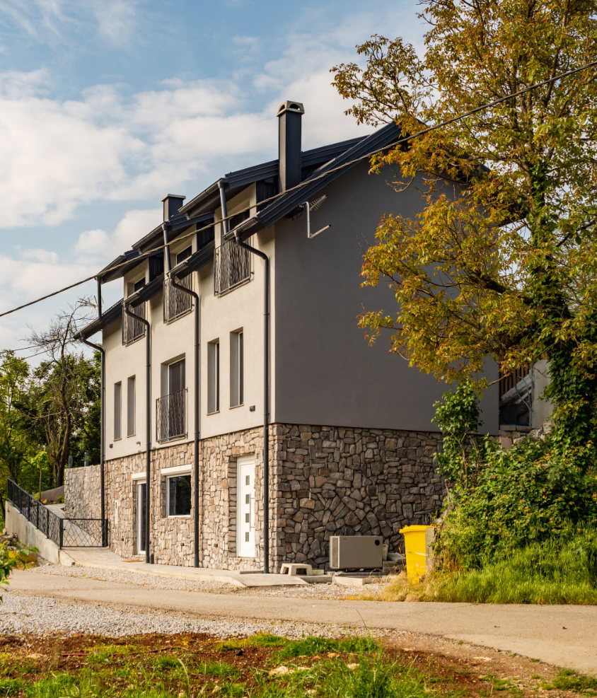Riverside House Idila exterior next to nature